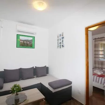 Baldo's Happy Garden- Brand New *