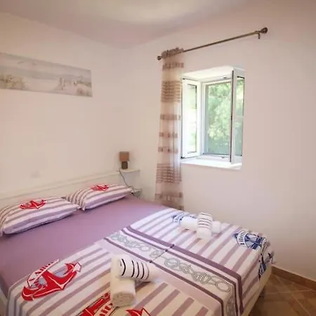 Baldo's Happy Garden- Brand New Appartement Korita