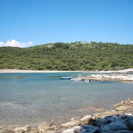 Baldo's Happy Garden- Brand New Apartman