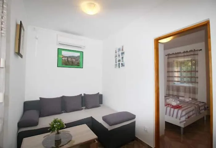 Baldo's Happy Garden- Brand New *